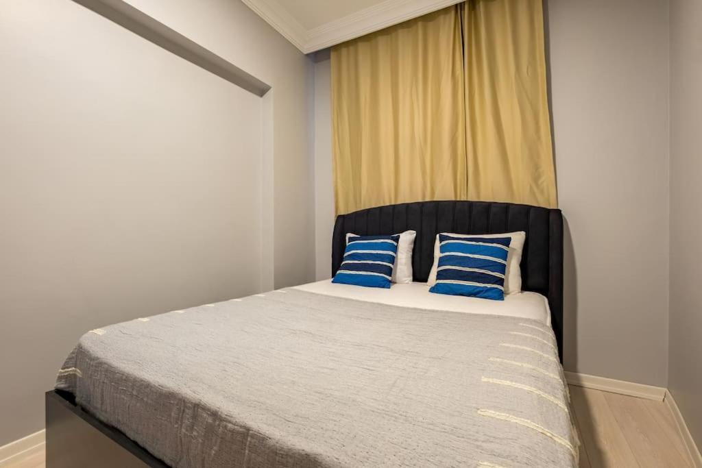 Two-bedroom Apartament